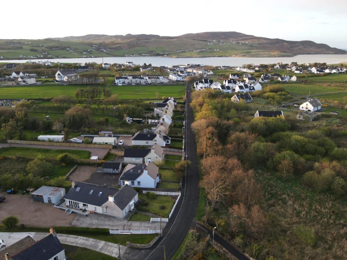 Kings Accommodation Donegal Town ภายนอก รูปภาพ