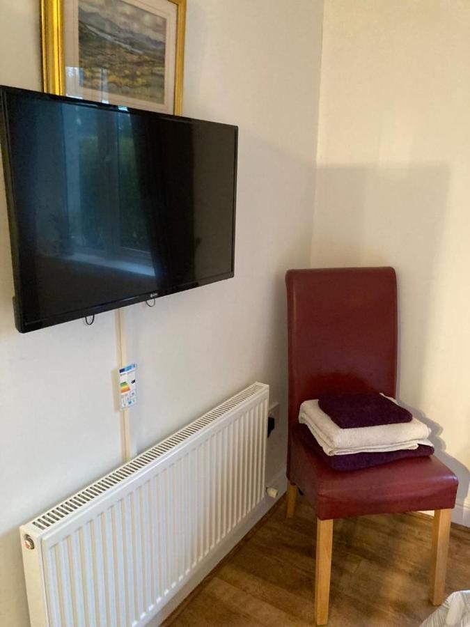 Kings Accommodation Donegal Town ภายนอก รูปภาพ