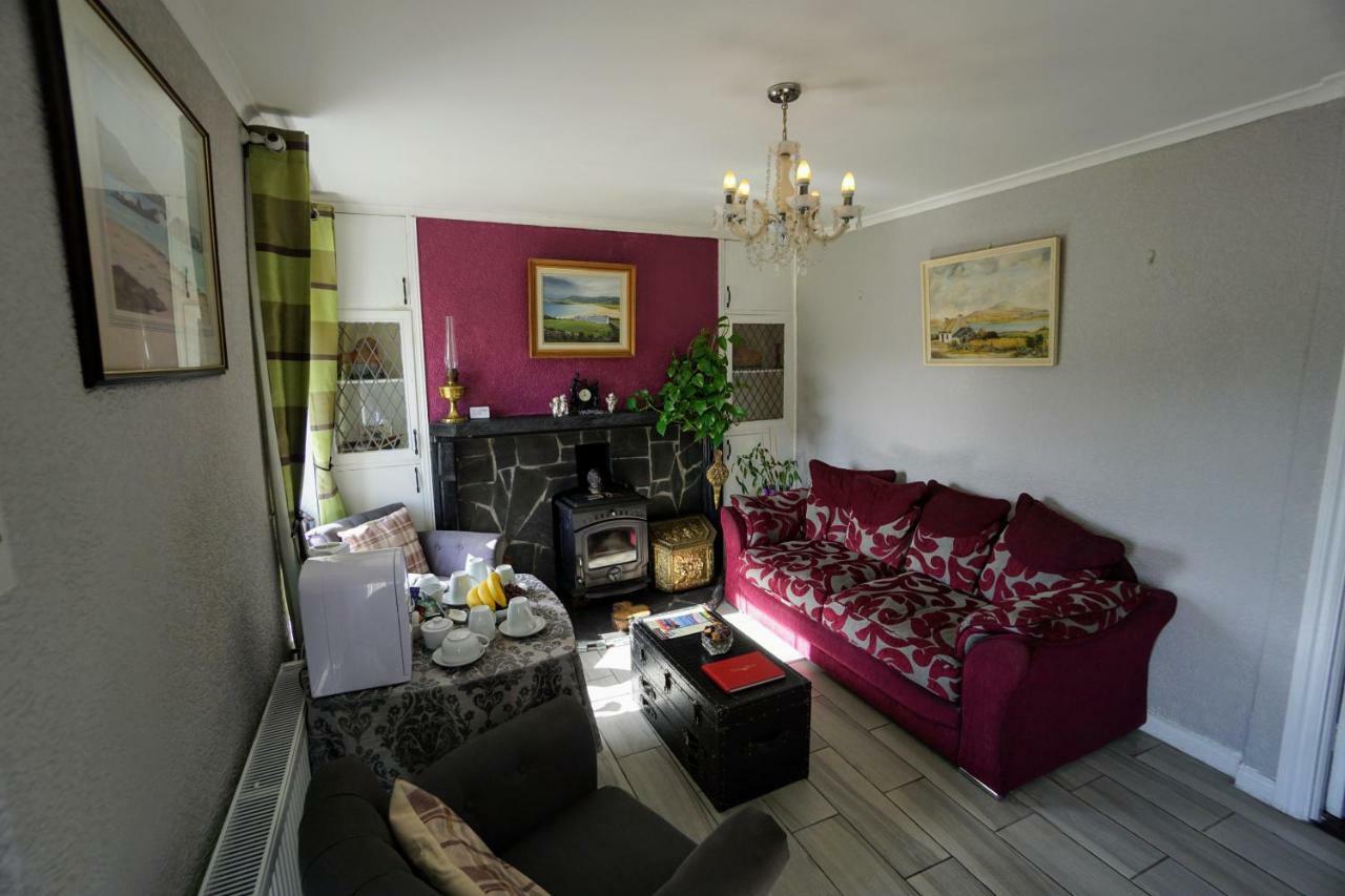 Kings Accommodation Donegal Town ภายนอก รูปภาพ